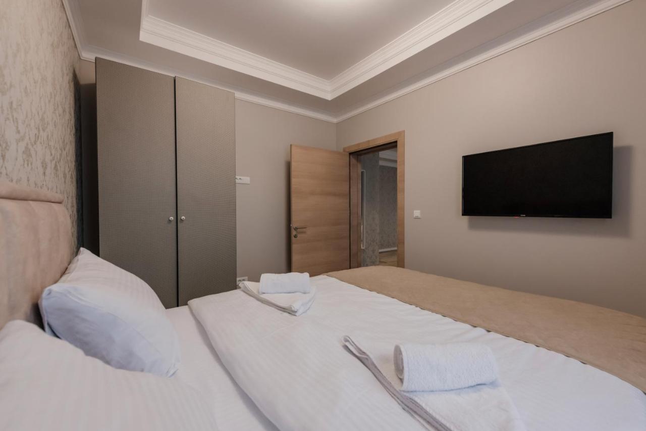 Hotel Beli Dvor Cacak Exterior photo